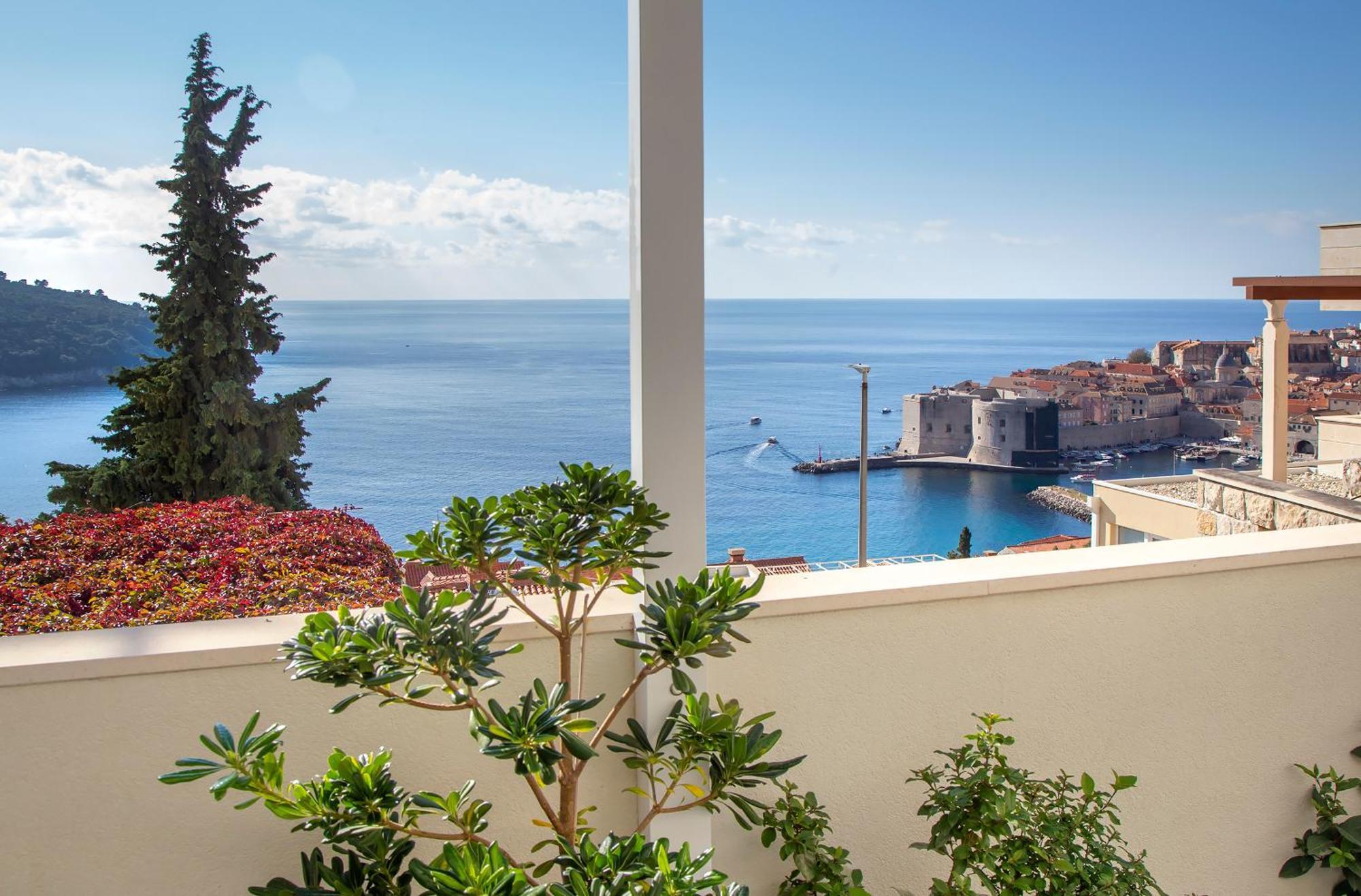 55 & 54 Stairs Apartments Dubrovnik Luaran gambar